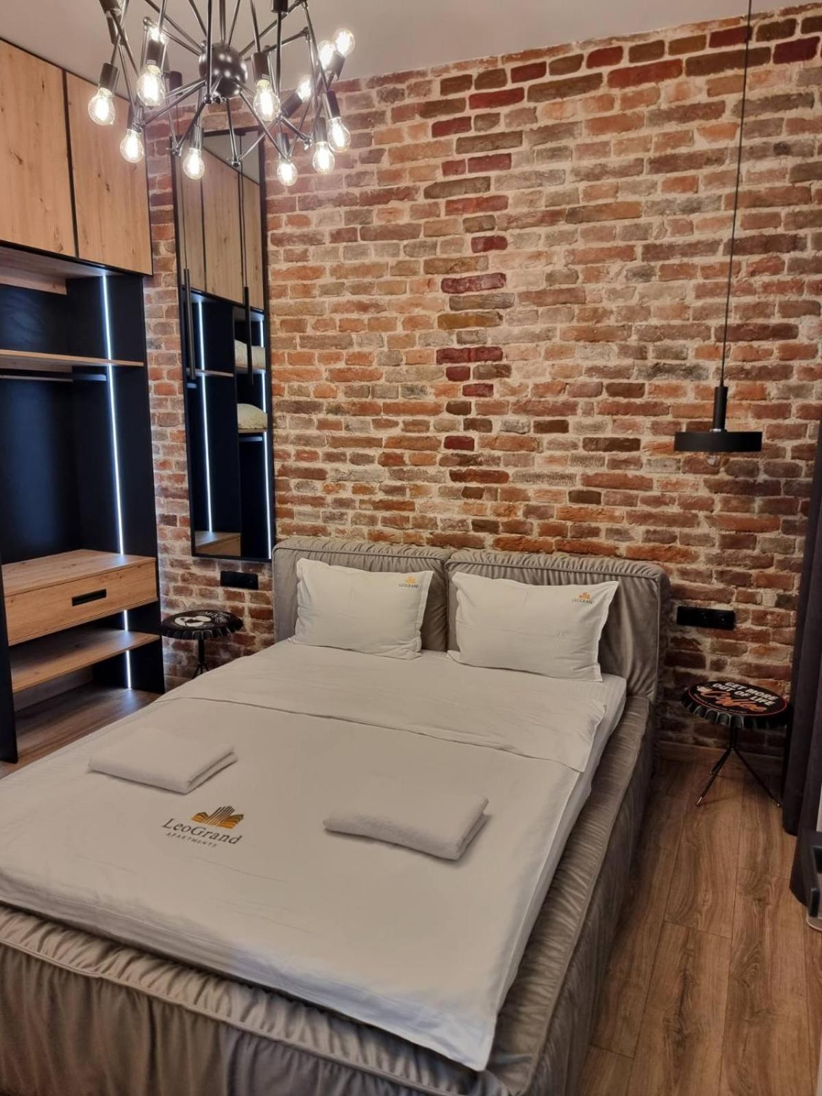 Leogrand Apartments On Krakivska 26 Lviv Bagian luar foto