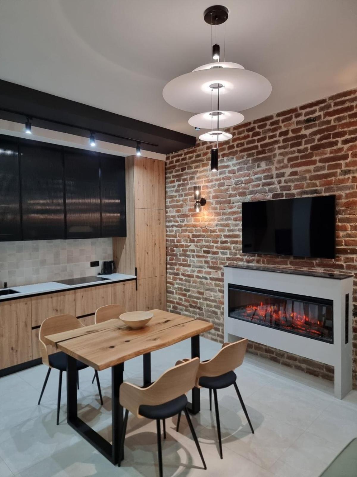 Leogrand Apartments On Krakivska 26 Lviv Bagian luar foto